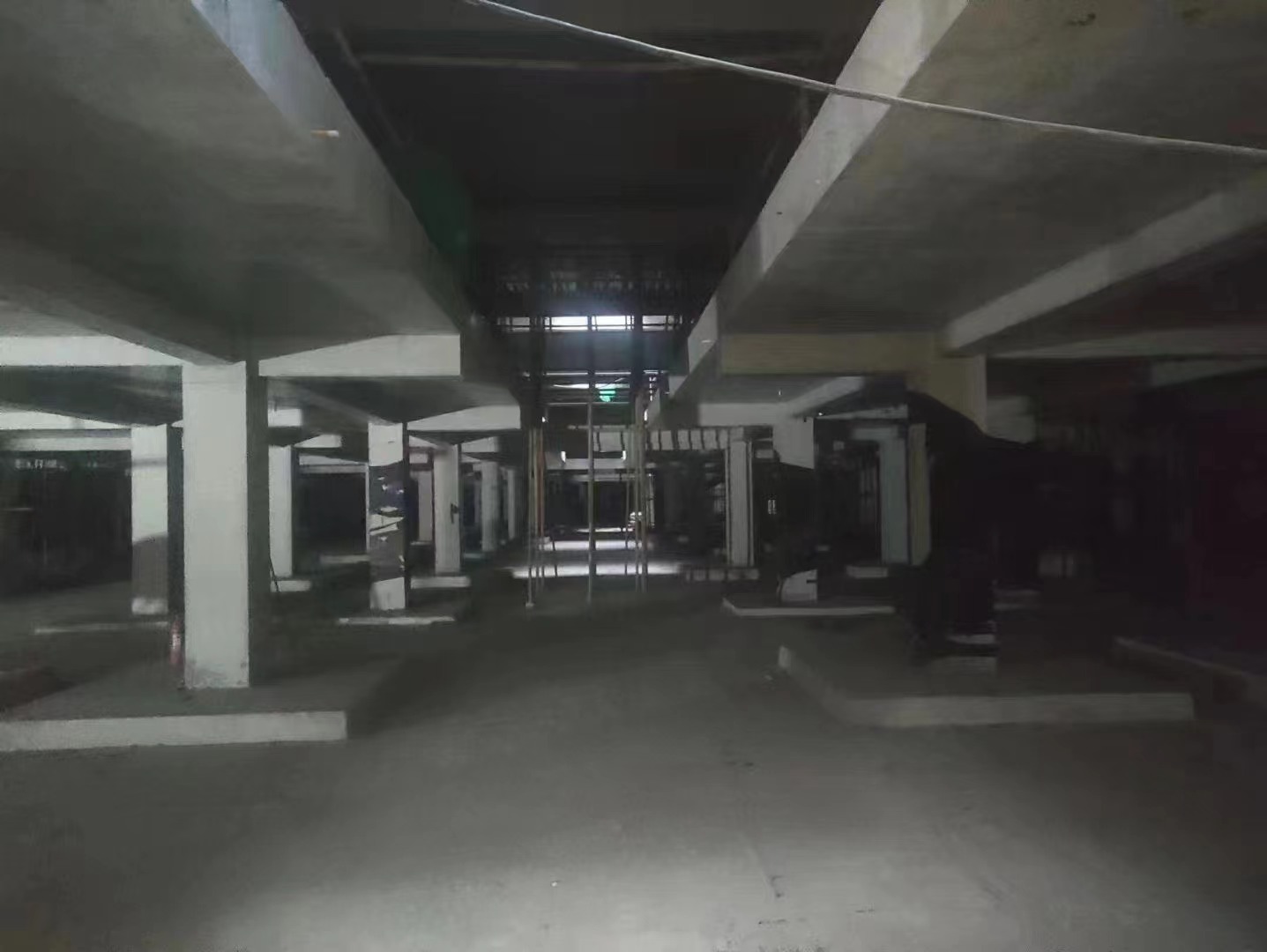 烟台山东又一个上海博普LOFT车库拔地而起